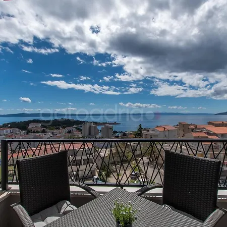 Sea View Diana 公寓 马卡尔斯卡