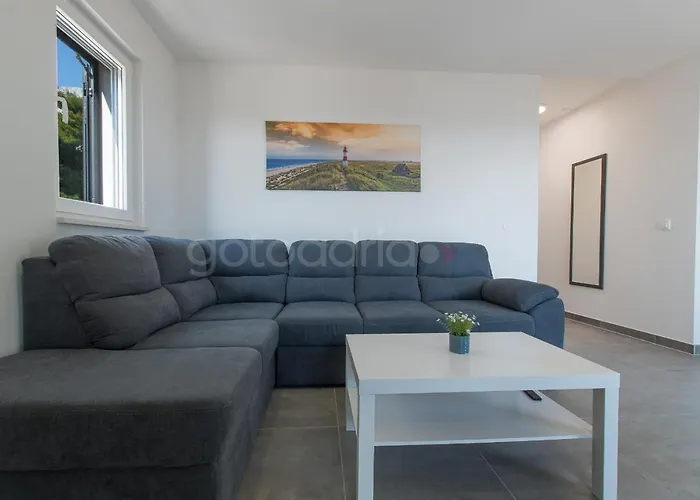 Sea View Diana Makarska